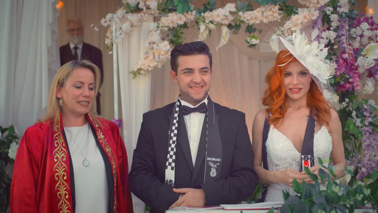 Aşkın Saati 19:03