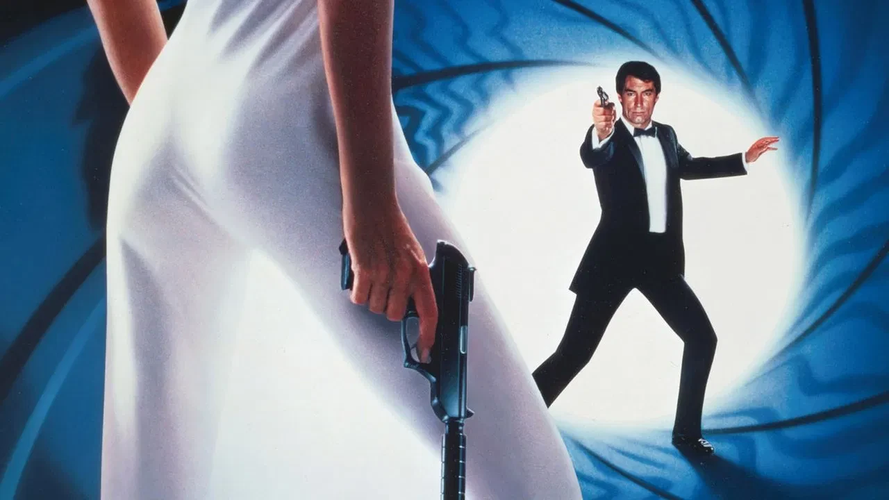 James Bond 16: Günışığında Suikast