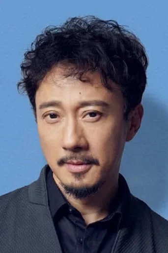 赵立新